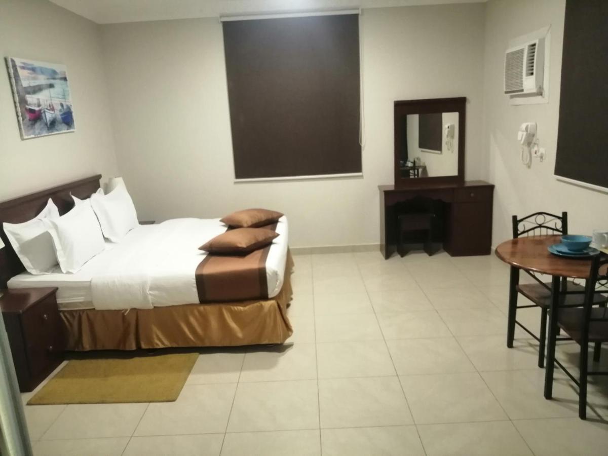 Nozol Al Toot Furnished Units Aparthotel Riyadh Exterior photo