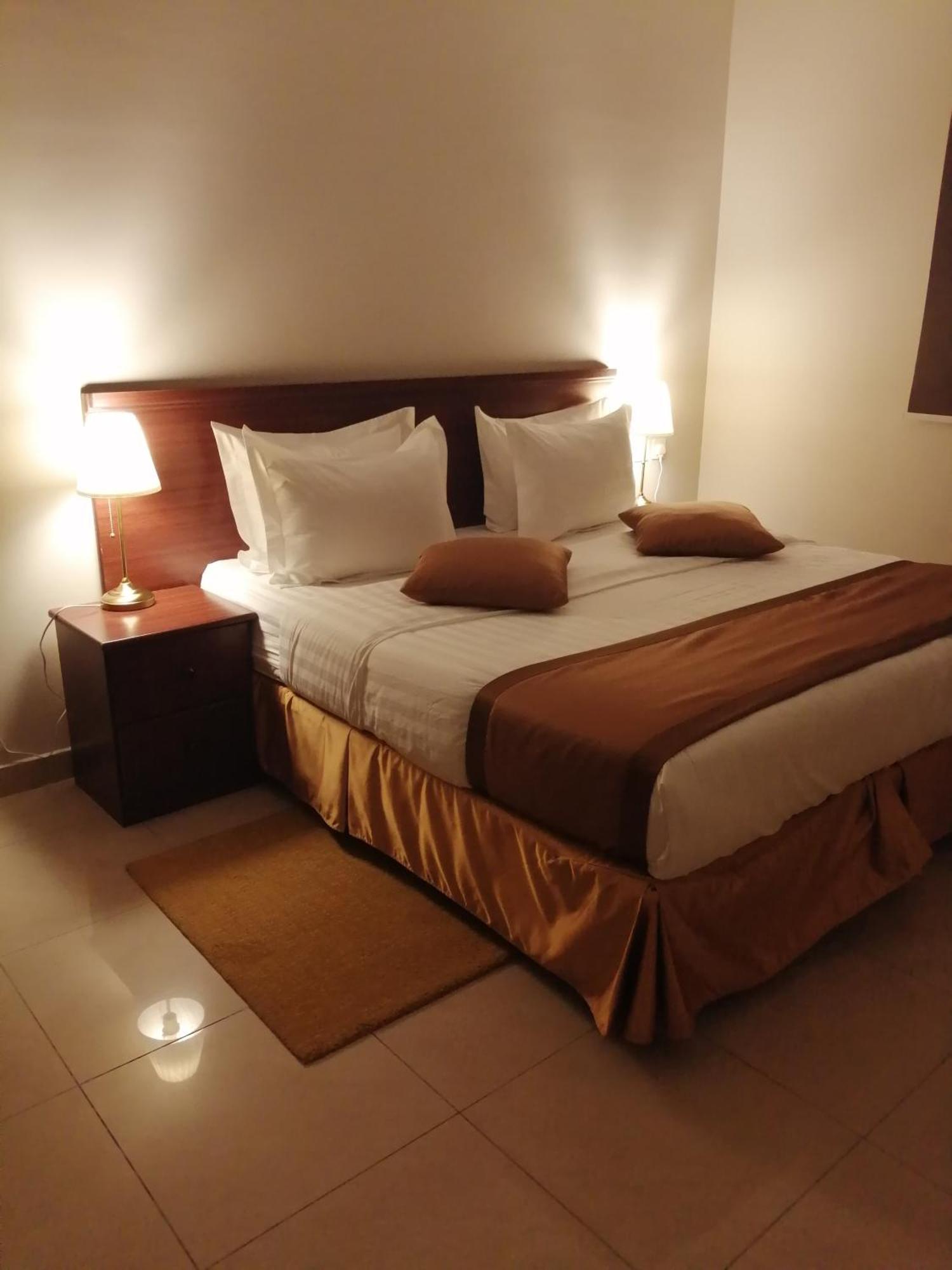 Nozol Al Toot Furnished Units Aparthotel Riyadh Room photo