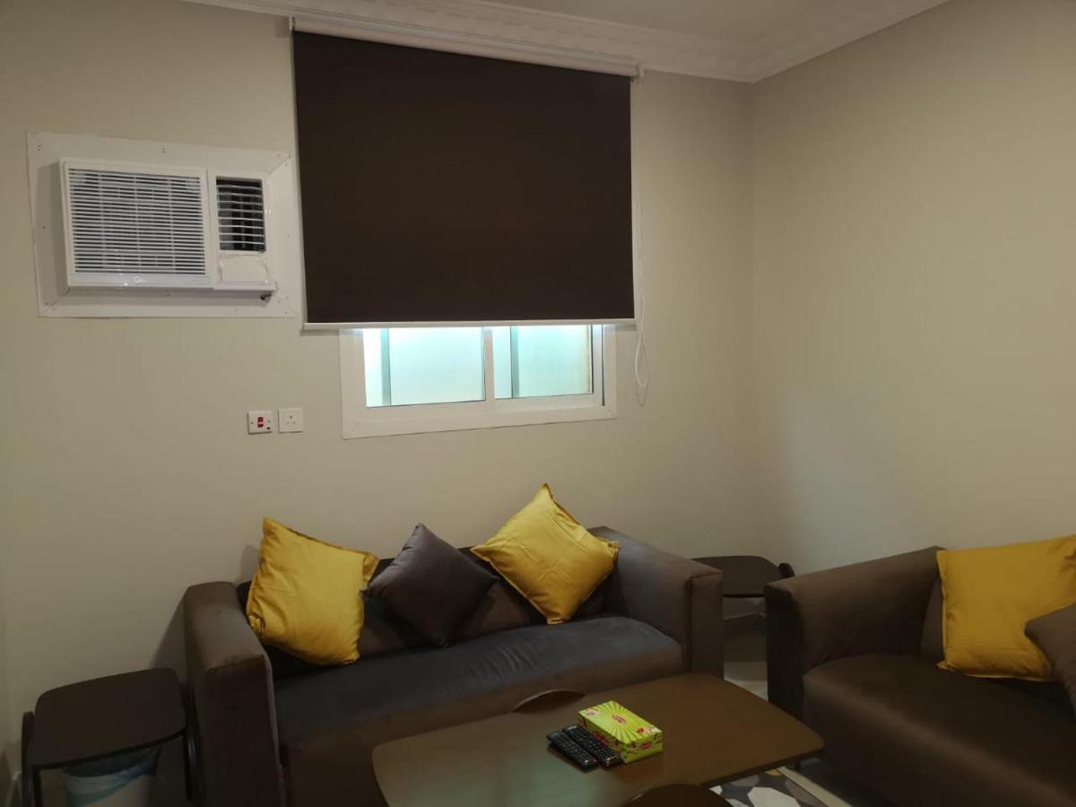 Nozol Al Toot Furnished Units Aparthotel Riyadh Exterior photo